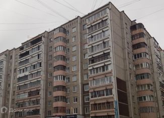 Сдается в аренду двухкомнатная квартира, 48 м2, Екатеринбург, улица Сурикова, 50, улица Сурикова