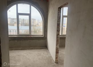 Продается двухкомнатная квартира, 30 м2, Евпатория, улица Фрунзе, 20