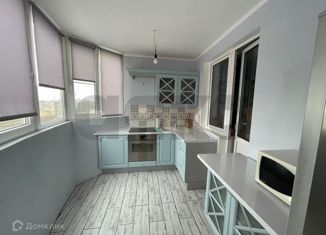 2-ком. квартира на продажу, 60.4 м2, Краснодар, улица Цезаря Куникова, 24к1, ЖК Времена Года 3