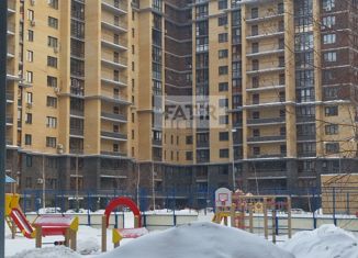 Трехкомнатная квартира на продажу, 95 м2, Казань, улица Александра Курынова, 11к2, ЖК Светлая Долина