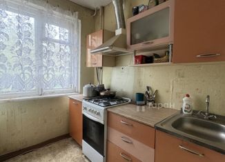 Продаю 2-комнатную квартиру, 44 м2, Миасс, Уральская улица, 1