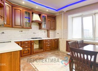 Продам 4-комнатную квартиру, 156.2 м2, Чебоксары, проспект Максима Горького, 13к1, Северо-Западный жилой район