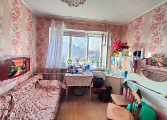 Продаю комнату, 12.3 м2, Вологда, улица Гиляровского, 16, микрорайон Фрязиново