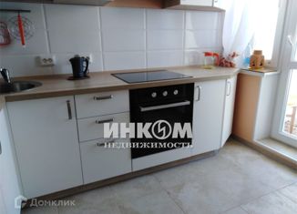 Сдаю двухкомнатную квартиру, 54 м2, Москва, Профсоюзная улица, 98к2, метро Беляево