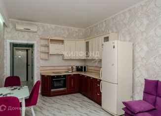 Продается 3-комнатная квартира, 72.6 м2, Новосибирск, улица Свердлова, 11, улица Свердлова