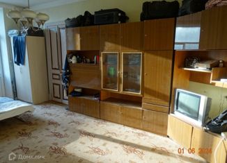 Продажа трехкомнатной квартиры, 63 м2, Москва, Беговая улица, 2, станция Беговая