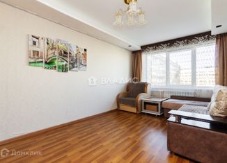 Продаю трехкомнатную квартиру, 60.6 м2, Ломоносов, Ораниенбаумский проспект, 41к1