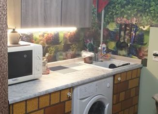 Продаю комнату, 17.5 м2, Екатеринбург, улица Ляпустина, 13, улица Ляпустина