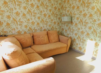 Продается 3-комнатная квартира, 60 м2, Кирово-Чепецк, улица Труда, 2