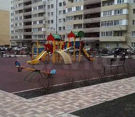 Продаю 2-комнатную квартиру, 58 м2, Ставрополь, улица Рогожникова, 21, микрорайон № 35