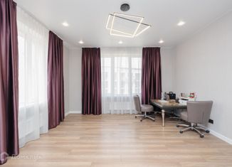 Продам двухкомнатную квартиру, 57 м2, Новосибирск, улица Семьи Шамшиных, 89, метро Сибирская