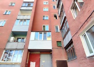 Продам 3-комнатную квартиру, 63.3 м2, Омская область, 3-я Железнодорожная улица, 11