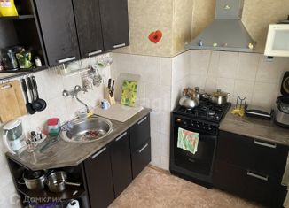 3-ком. квартира на продажу, 63.5 м2, Соликамск, улица Матросова, 2А