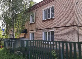 Продаю 2-ком. квартиру, 41.9 м2, село Русский Камешкир, улица Зелёный Тупик, 2