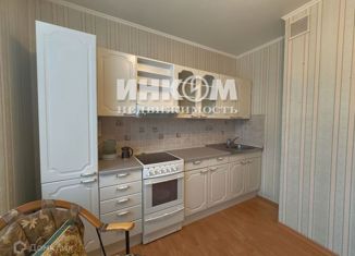 Двухкомнатная квартира на продажу, 59.3 м2, Москва, Митинская улица, 23, метро Митино