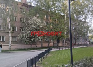 Продам комнату, 14 м2, Новосибирск, улица Михаила Перевозчикова, 6, улица Михаила Перевозчикова