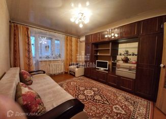 Продаю двухкомнатную квартиру, 47.4 м2, Воронеж, улица Артамонова, 8, Северо-Восточный жилой район