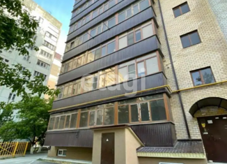 Двухкомнатная квартира на продажу, 86 м2, Черкесск, улица Космонавтов, 41В