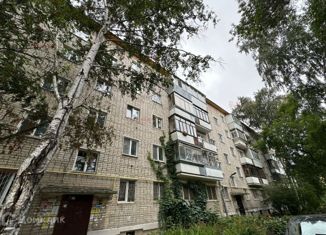 Сдам 3-комнатную квартиру, 50.5 м2, Екатеринбург, Генеральская улица, 11, Кировский район