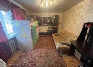 Сдам в аренду двухкомнатную квартиру, 45 м2, деревня Коряково, Армейская улица, 36