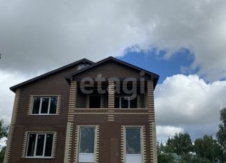 Продам дом, 190 м2, деревня Малёвка, Центральная улица