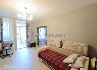 Продам 2-ком. квартиру, 49 м2, Нижний Новгород, метро Горьковская, улица Ломоносова, 12А