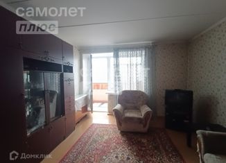 Продам 4-комнатную квартиру, 78 м2, Удмуртия, Школьная улица, 25