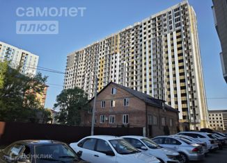 Продам 1-комнатную квартиру, 47 м2, Грозный, Кабардинская улица, 36, Ленинский район