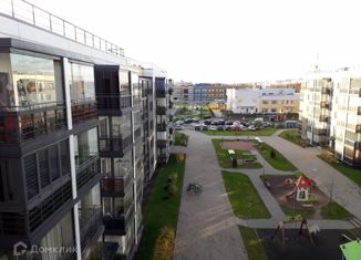 Продается 3-комнатная квартира, 82 м2, Колпино, Понтонная улица, 9к1