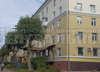 Продается двухкомнатная квартира, 60.4 м2, Смоленск, улица Октябрьской Революции, 7