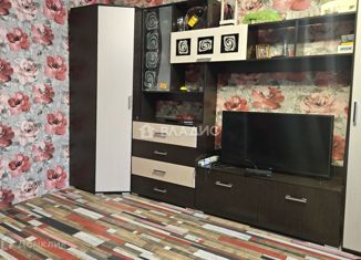 Продам двухкомнатную квартиру, 42.5 м2, село Крапивна, Школьная улица, 1