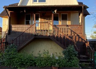 Продаю дом, 230 м2, поселок Усть-Ордынский, площадь Ленина