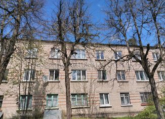 Продам трехкомнатную квартиру, 61.8 м2, Ленинградская область, Смоленская улица, 12А