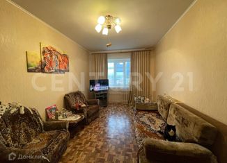 Продается 3-ком. квартира, 78 м2, Якутск, улица Петра Алексеева, 87, Центральный округ