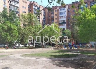 Продается 2-комнатная квартира, 52.5 м2, Самара, метро Алабинская, Коммунистическая улица, 15