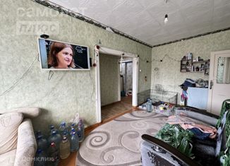 Двухкомнатная квартира на продажу, 43.3 м2, Алапаевск, улица Софьи Перовской, 32