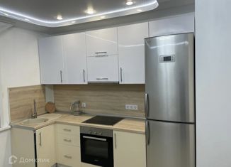 Продаю 2-комнатную квартиру, 58 м2, Краснодар, улица Симиренко, 43, улица Симиренко