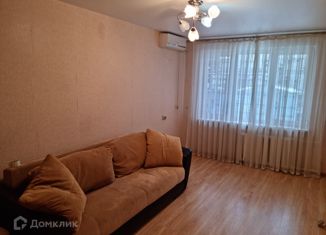 Продается двухкомнатная квартира, 43.5 м2, Краснодар, улица Брюсова, 100, улица Брюсова