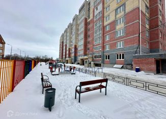 Продается трехкомнатная квартира, 85.5 м2, Йошкар-Ола, микрорайон Мирный, бульвар Ураева, 8Б