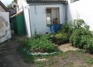 Продам 2-комнатную квартиру, 31 м2, Евпатория, улица Володарского, 12