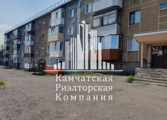 Продажа 2-ком. квартиры, 47.5 м2, посёлок Нагорный, Совхозная улица, 14