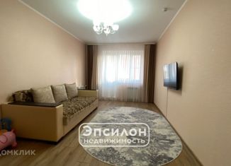 Продам 3-комнатную квартиру, 84.7 м2, Курская область, проспект Анатолия Дериглазова, 71