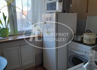 Продам 4-комнатную квартиру, 60.1 м2, Чусовой, улица 50 лет ВЛКСМ, 10