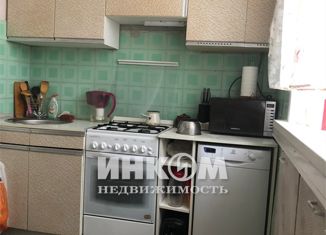 Сдаю в аренду 2-ком. квартиру, 82 м2, Москва, улица Сальвадора Альенде, 7, район Сокол