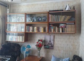 Продажа двухкомнатной квартиры, 52.8 м2, Карабаново, Западная улица, 9