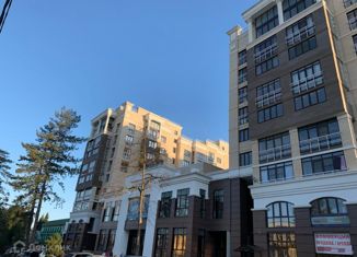 Продается 3-комнатная квартира, 106 м2, Горячий Ключ, улица Ленина, 8