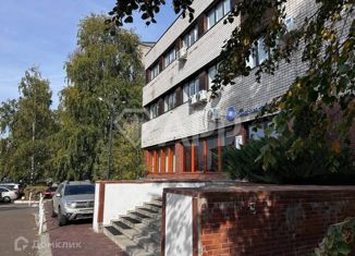 Сдам в аренду офис, 220 м2, Казань, улица Николая Ершова, 57Б