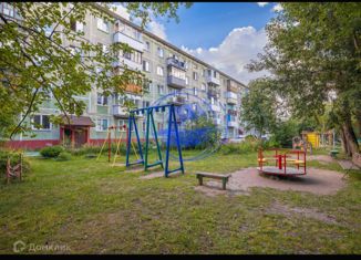 Продаю 2-комнатную квартиру, 43 м2, Новосибирская область, улица Есенина, 63