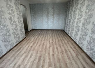 Продается 2-ком. квартира, 45 м2, Джанкой, Крымская улица, 29