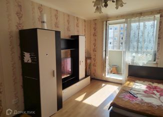 Сдаю 3-ком. квартиру, 84.5 м2, Санкт-Петербург, Театральная улица, 7